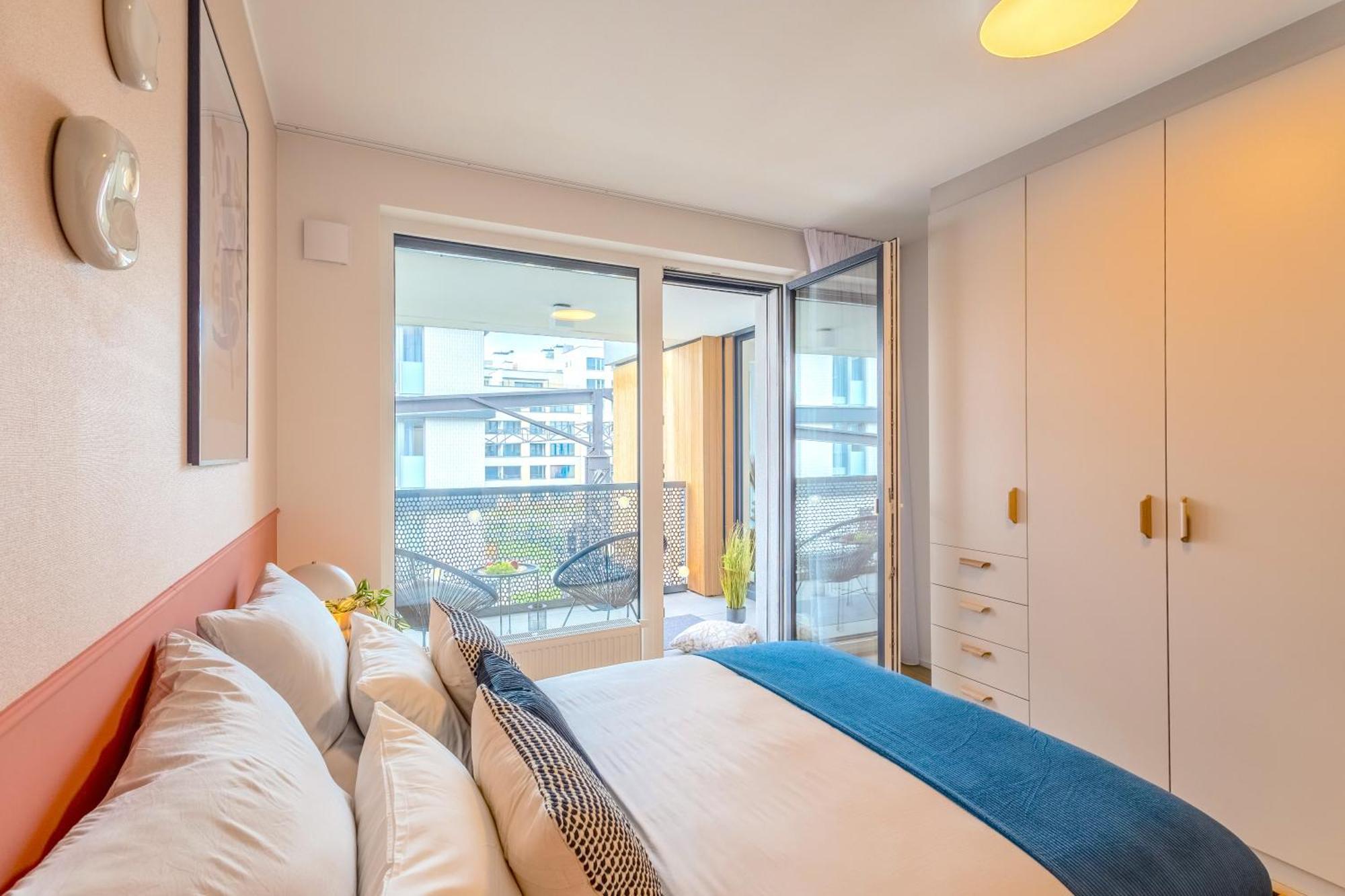 Design Apartment - Balcony, Free Parking, Yoga, 10 Mins To Center, By Gravity Πράγα Εξωτερικό φωτογραφία